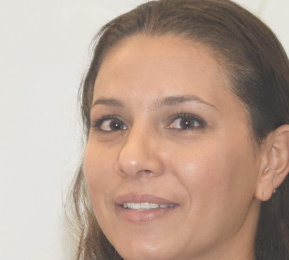 Portraitfoto von Liselotte Frenzel